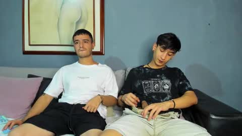 Snapshot of p_jhon chatting on 02/21/26, 09:38 P online show from 02/21/26, 09:38