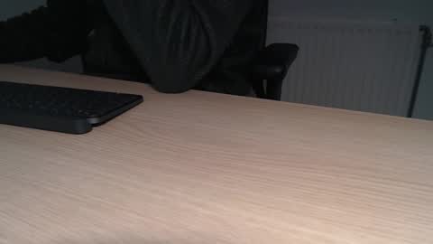 Snapshot of p_lovar chatting on 02/15/25, 08:22 Pierre online show from 02/15/25, 08:22