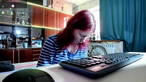 Ella online show from 02/03/25, 11:31