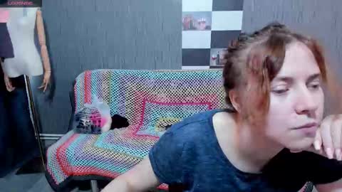 Ella online show from 09/23/25, 07:11