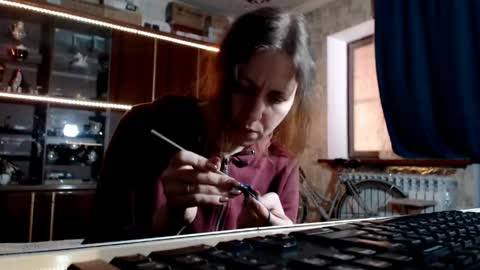 Ella online show from 04/20/26, 07:55