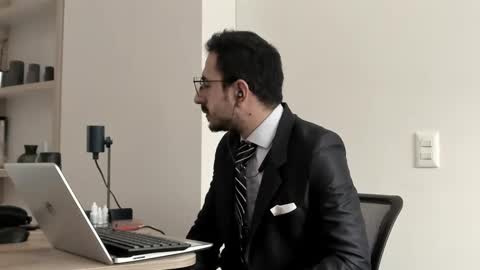 pablo rincon95 online show from 01/14/25, 05:45