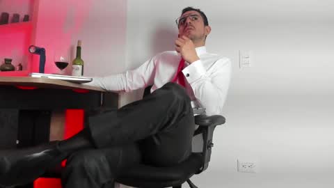 pablo rincon95 online show from 02/14/25, 05:14