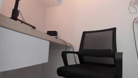 pablo rincon95 online show from 02/15/25, 04:45