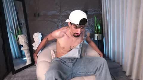 pablo online show from 04/23/26, 05:08