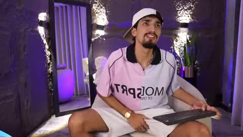 pablo online show from 04/28/26, 03:11