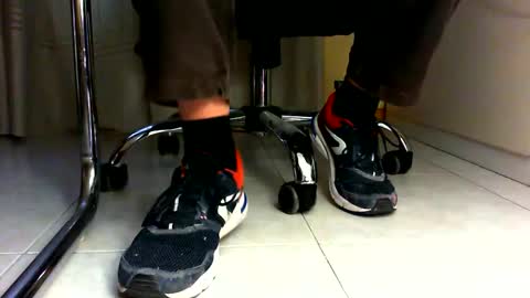 Snapshot of pablomenesssl chatting on 01/03/25, 01:58 Pablo Meness online show from 01/03/25, 01:58