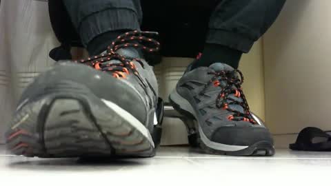 Snapshot of pablomenesssl chatting on 02/02/25, 05:04 Pablo Meness online show from 02/02/25, 05:04