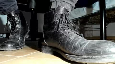 Snapshot of pablomenesssl chatting on 11/03/25, 04:30 Pablo Meness online show from 11/03/25, 04:30