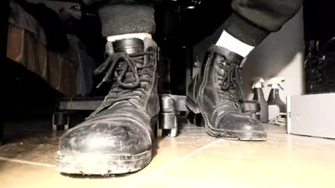 Pablo Meness online show from 03/29/26, 06:08