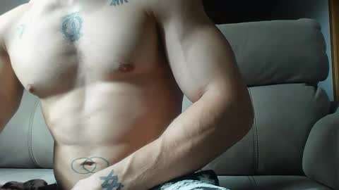 Snapshot of pablomller chatting on 11/11/25, 11:32 Pablo Mller online show from 11/11/25, 11:32