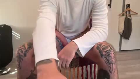 Snapshot of paddy_fuck chatting on 12/01/24, 06:41 paddy_fuck online show from 12/01/24, 06:41