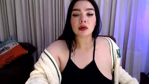 Page 3 online show from 11/05/25, 02:00
