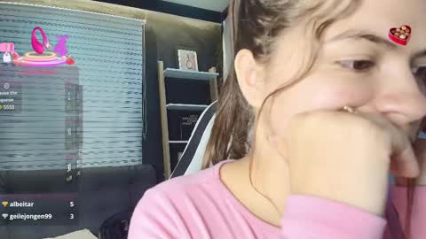 Paige online show from 02/28/25, 01:26