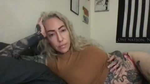 paigesixx_charlievicious online show from 11/22/25, 12:42