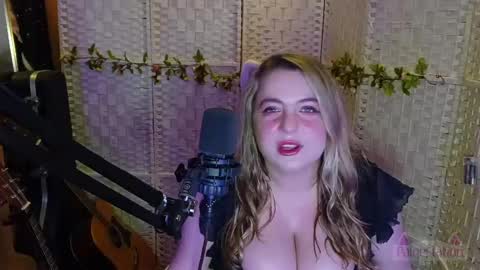 PaigeStation online show from 04/25/26, 09:56