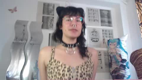 Snapshot of painprince69 chatting on 03/16/26, 05:44 Pain Prince online show from 03/16/26, 05:44