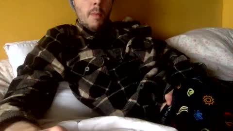 Snapshot of paintdude424 chatting on 12/03/24, 07:33 paintdude424 online show from 12/03/24, 07:33