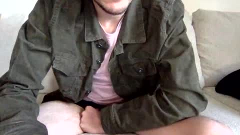 Snapshot of paintdude424 chatting on 01/29/25, 06:50 paintdude424 online show from 01/29/25, 06:50