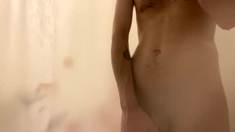 Snapshot of paintdude424 chatting on 11/07/25, 04:07 paintdude424 online show from 11/07/25, 04:07