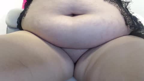 Snapshot of paiper_halliwey_ chatting on 01/11/25, 02:41 paiper online show from 01/11/25, 02:41