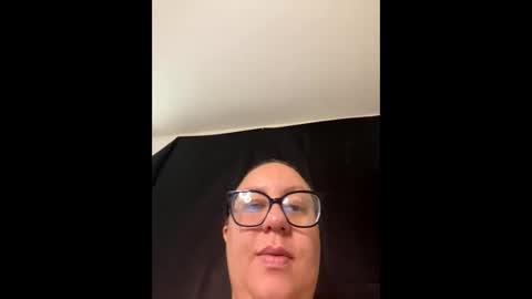 Snapshot of paisleehaze chatting on 12/15/24, 04:04 Paislee Haze online show from 12/15/24, 04:04