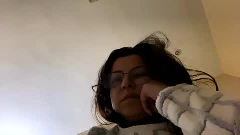 Snapshot of pakmilf chatting on 11/22/25, 03:44 Pakimilf online show from 11/22/25, 03:44