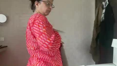 Snapshot of pakmilf chatting on 08/09/26, 09:03 Pakimilf online show from 08/09/26, 09:03