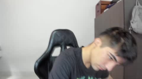 pakun_ online show from 12/06/24, 03:33