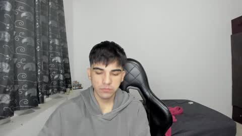 pakun_ online show from 02/03/25, 01:41