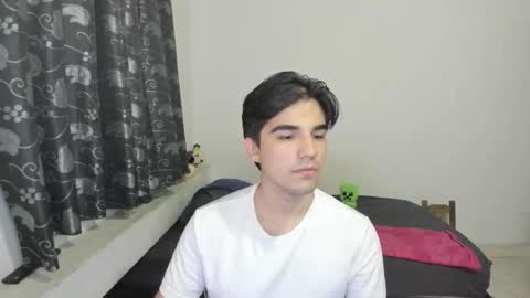 pakun_ online show from 10/28/25, 01:31