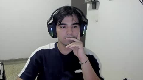pakun_ online show from 06/10/26, 12:44
