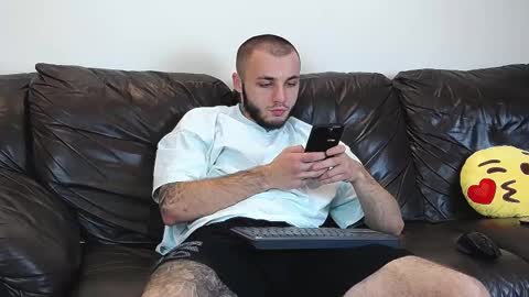 Paul online show from 09/16/25, 05:03