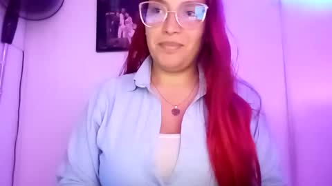 Snapshot of palmer_morris chatting on 12/30/24, 05:23 Natalia online show from 12/30/24, 05:23