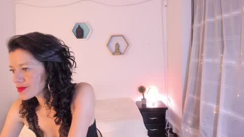 Paloma  online show from 02/04/25, 11:38