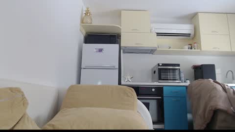 Snapshot of pam_fans chatting on 01/14/25, 08:09 BABE online show from 01/14/25, 08:09