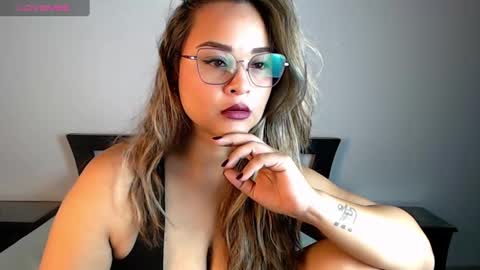 Snapshot of pam_gomez chatting on 12/13/24, 04:16 pam gomez online show from 12/13/24, 04:16