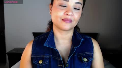 Snapshot of pam_gomez chatting on 01/14/25, 05:45 pam gomez online show from 01/14/25, 05:45