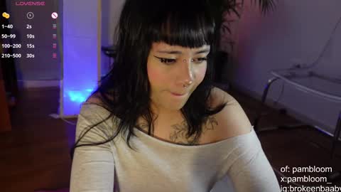     online show from 09/25/25, 06:33