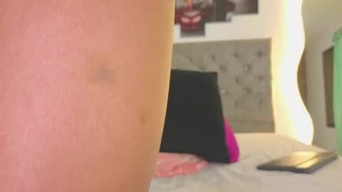 pamela23_ online show from 04/16/26, 05:14