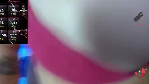 pamela_2863 online show from 09/18/25, 10:01