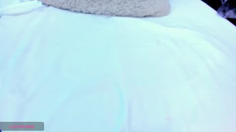 pamela_ambrosia1 online show from 12/28/24, 09:52