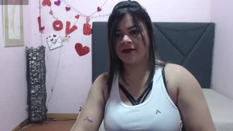 pamela_echeverria online show from 04/15/26, 11:17