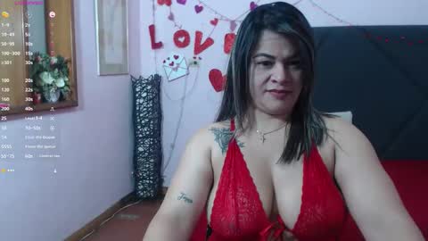 pamela_echeverria online show from 04/23/26, 12:29