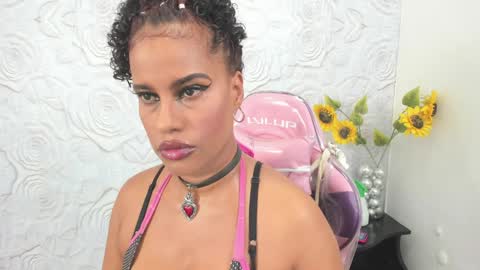 Snapshot of pamela_guzmaan_ chatting on 01/03/25, 04:48 PAMELA online show from 01/03/25, 04:48