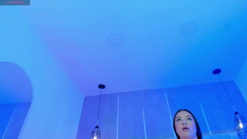 Manuela online show from 09/15/25, 11:54