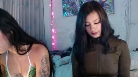 Pamela Reyess online show from 03/19/26, 05:22