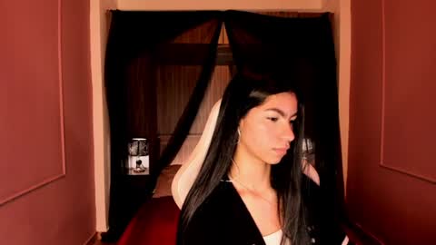 Snapshot of pamelaascott chatting on 06/25/26, 04:12 P A M online show from 06/25/26, 04:12