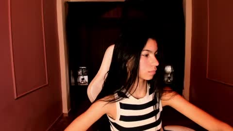 Snapshot of pamelaascott chatting on 07/03/26, 04:19 P A M online show from 07/03/26, 04:19