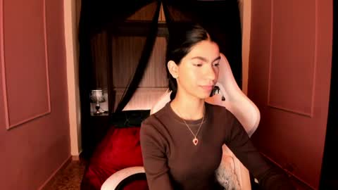 Snapshot of pamelaascott chatting on 07/23/26, 04:21 P A M online show from 07/23/26, 04:21